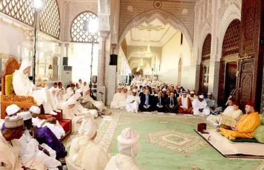 الملك يترأس بالبيضاء درسا حسنيا عن “آفة الكبر في مظاهرها الحديثة”