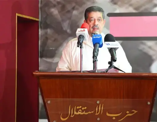 قالت الصحف: شباط يواصل هجومه على الداخلية