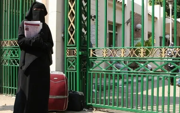 منع منقبة من ولوج فندق بمراكش يستنفر عناصر الأمن