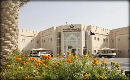 الاحتلال يغلق إذاعة فلسطينية في الخليل ويعتقل 5 من العاملين