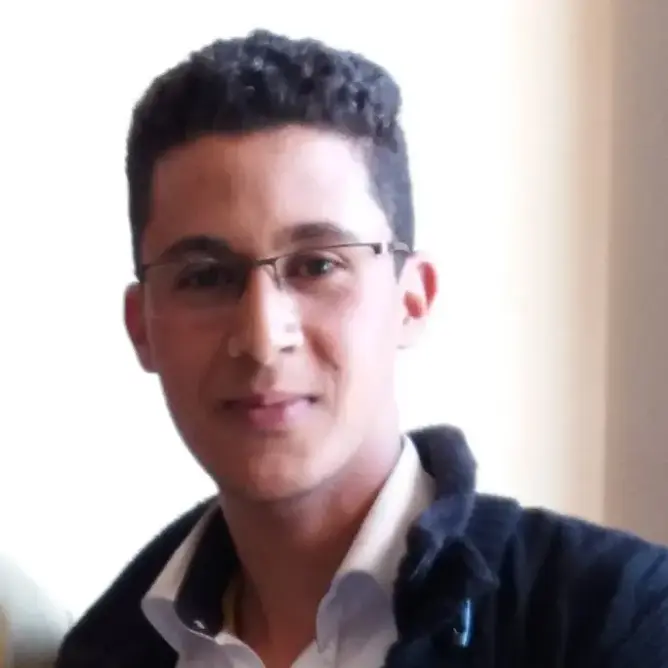 نظرة تحليلية : فيسبوك بين الماضي والحاضر …