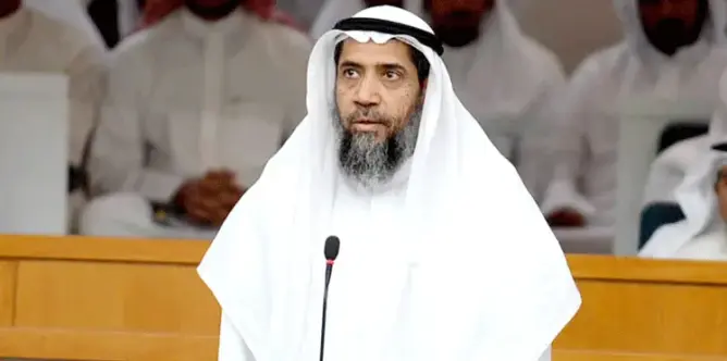 نائب كويتي يدعو لتطبيق عقوبة الجلد العلني في بلاده