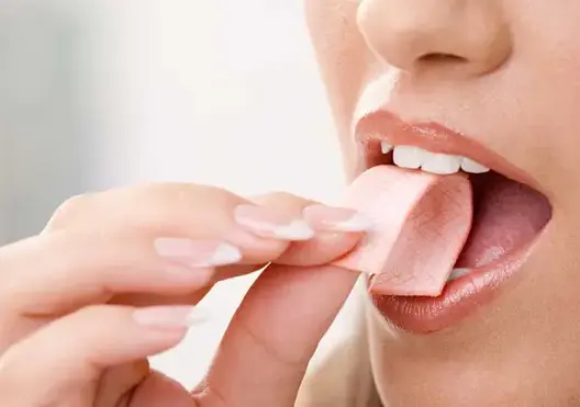 محاكمة فرنسية سرقت 60 علبة علك