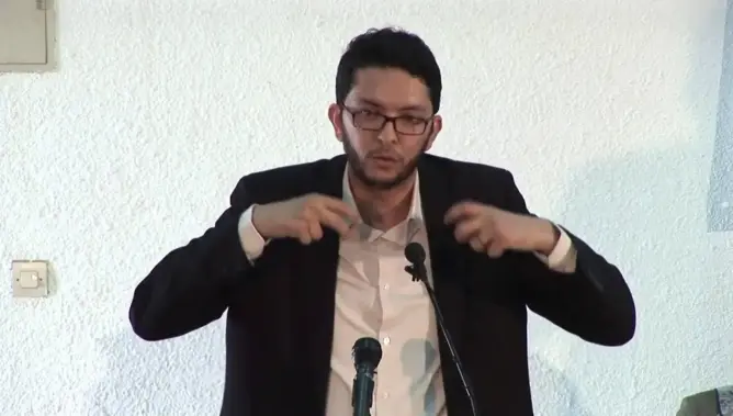 بونعمان يتحدث عن “لعبة المقامرة بالوطن”