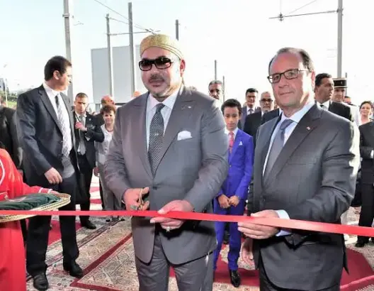 هولاند للملك: سنواصل دعمنا الثابت للإصلاحات الطموحة التي باشرتموها