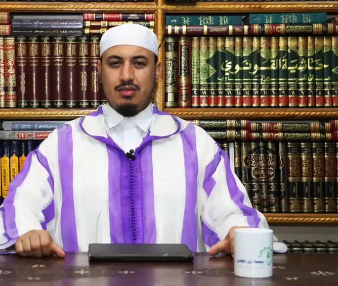 رفوش: من السلفيين من يدعم المشاركة السياسية في الشرق ويرفضها في بلده