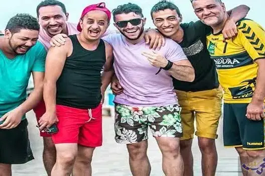 الفكاهيون المغاربة المقيمون في الخارج يتحفون ساكنة الداخلة