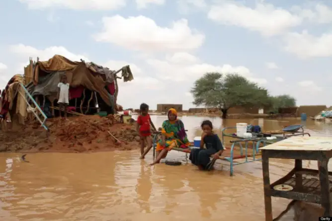 مقتل 100 شخص في فيضانات مدمرة في السودان