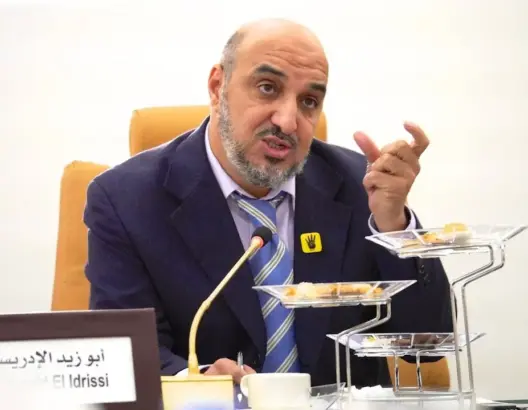 أبوزيد يتوقع ربيعا عربيا جديدا أكثر عنفا وتوحشا