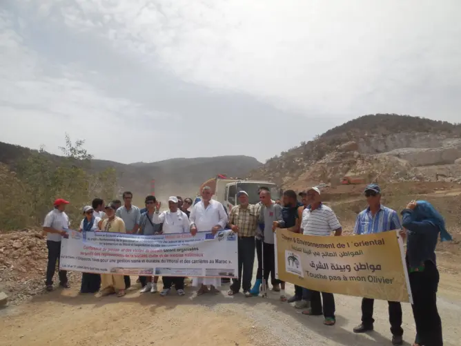 فاعلون يدقون ناقوس الخطر ويدعون لحماية السواحل والمقالع بالمغرب