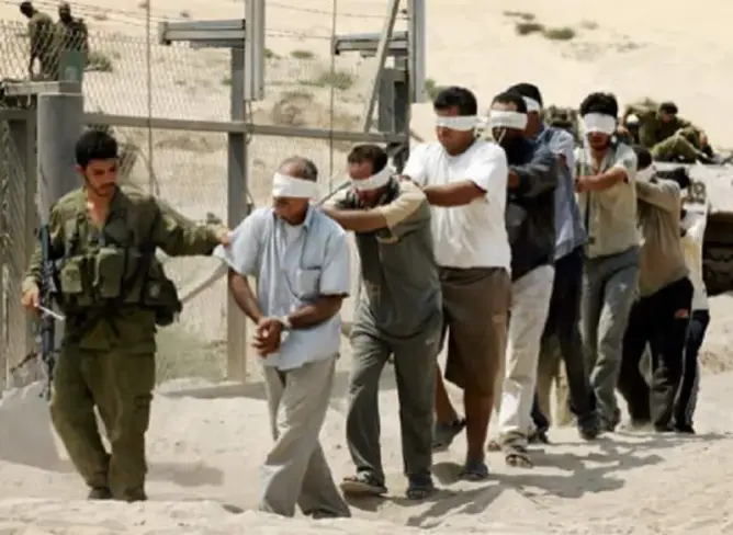 قوات الاحتلال تعتقل 8 فلسطينيين في الضفة الغربية