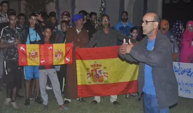 مغاربة بفرنسا يحتجون ضد اعتقال نشطاء بسيدي إفني