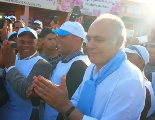 مزوار: عجبني الحال ملي تقطعات الطريق باش نجلس مع الناس