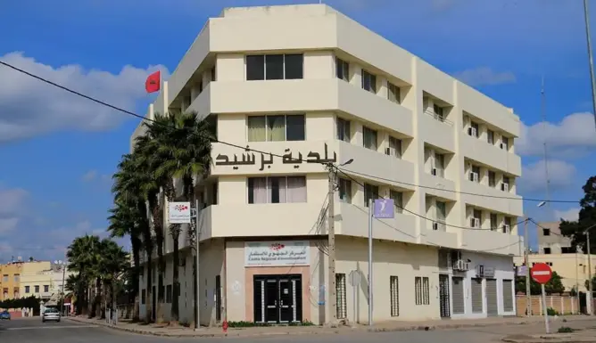 ستة أحزاب تتهم الداخلية بالتواطؤ مع “البام” ببرشيد