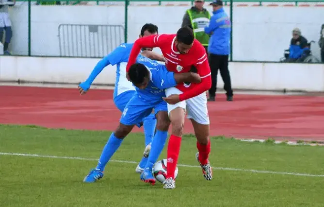 التعادل يحسم مباراة الخميسات واتحاد طنجة في كأس العرش