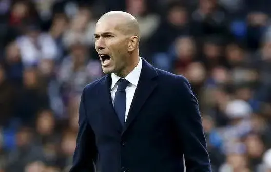 زيدان: ريال مدريد “محطم” بعد التعادل مع دورتموند