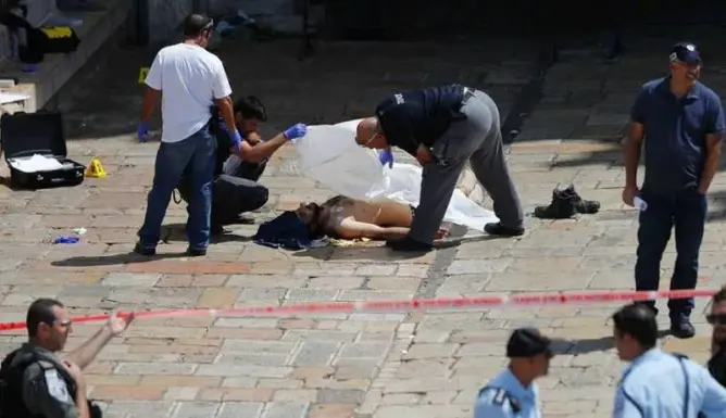 الاحتلال يعتقل 16 مواطنا فلسطينيا بالضفة الغربية