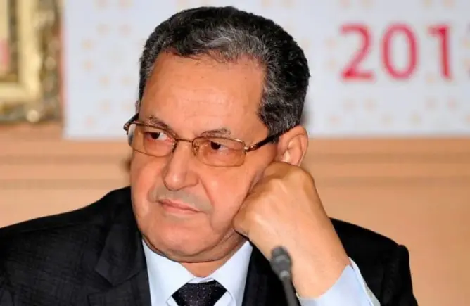 حزب “السنبلة” يعد بتدريس الأمازيغية في الجامعات وتحقيق نسبة نمو تصل %5