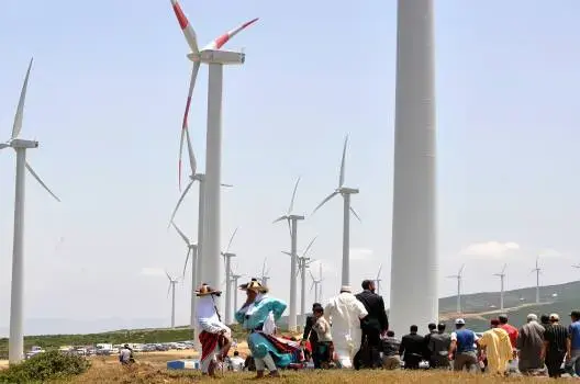 تقرير: إنتاج الطاقة الريحية بالمغرب الأقل تكلفة عالميا