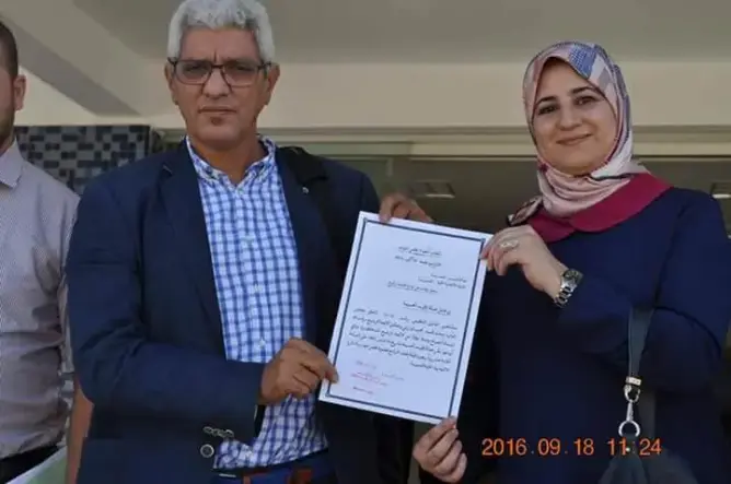 الوزاني يضع ملف ترشحه ويستلم الوصل المؤقت