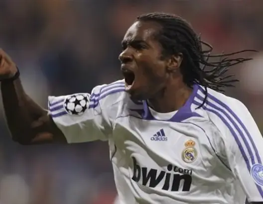 لاعب سابق بريال مدريد يوقع لشباب الريف الحسيمي لـ4 سنوات