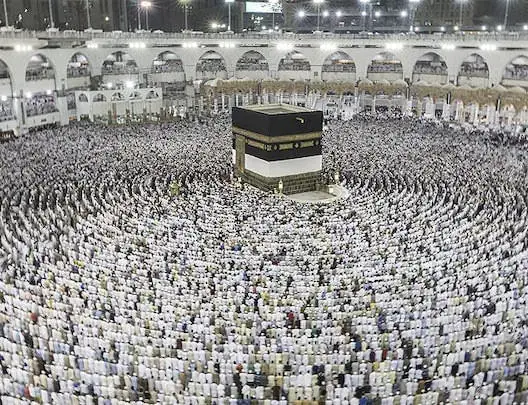 خطبة عيد الأضحى بالحرم المكي تدعو للتضامن بين المسلمين
