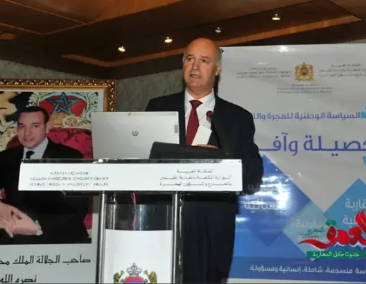 منظمة دولية تطالب الرميد بالتحقيق مع “بيرو” بعد تعنيف مهاجر مغربي