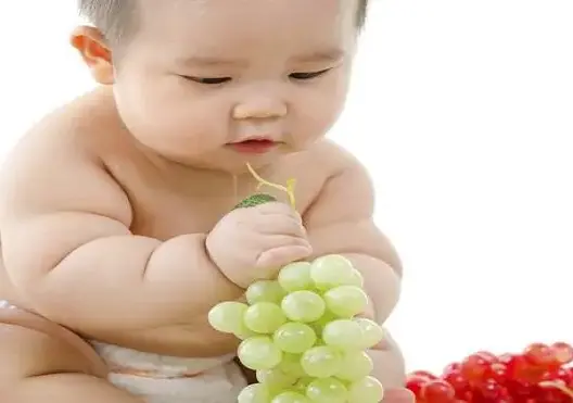 دراسة: الأطفال المولودون قيصريًا أكثر عرضة للسمنة