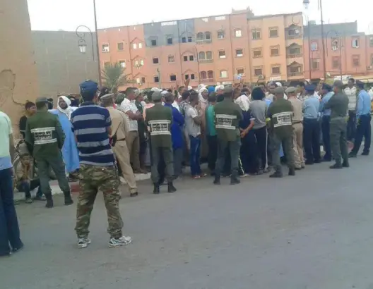 سكان زاكورة يخرجون للشارع احتجاجا على انقطاع الماء منذ 15 يوما