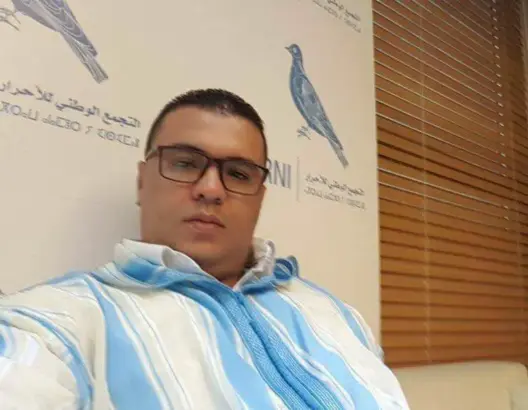 الأحرار يزكي صحافيا وكيلا للائحته بإنزكان