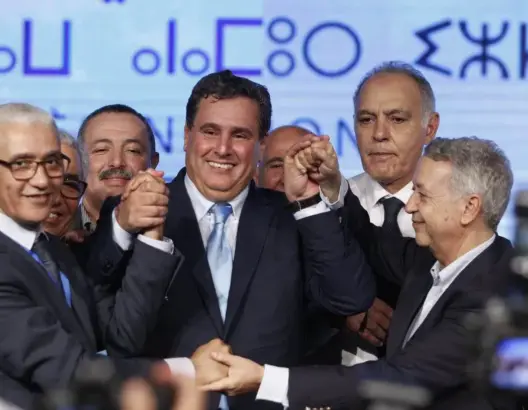 انتخاب أخنوش رئيسا لحزب الأحرار بـ 1707 صوت