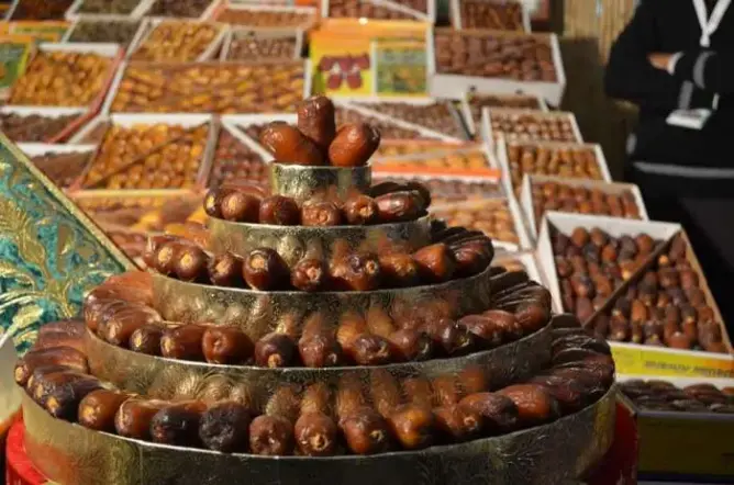 افتتاح المعرض الدولي للتمور بأرفود بمشاركة 12 دولة