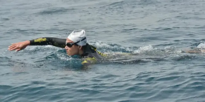 المغربي لهريشي يحرز لقب الدورة 1 لـ”جزيرة موكادور للسباحة”