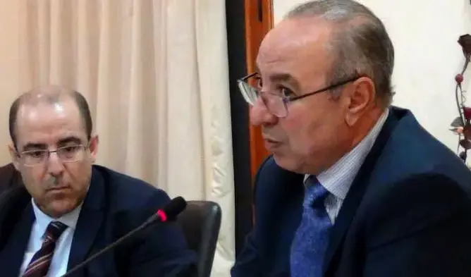 والي درعة يهدد موظفي إدارات الجهة بسبب خطاب الملك