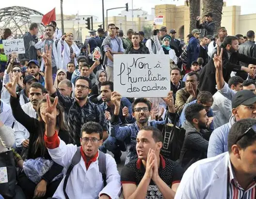 “10 آلاف إطار” يعودون للاحتجاج بالبيضاء والاعتصام بمراكش