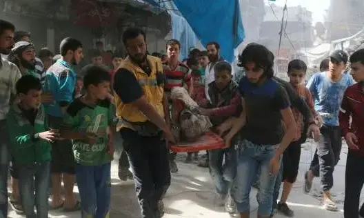 مقتل 12 مدنيا على الاقل جراء غارات على شرق حلب