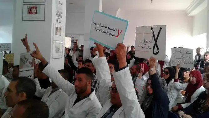 10 آلاف إطار يرفضون التوظيف بالتعاقد ويهددون بالتصعيد
