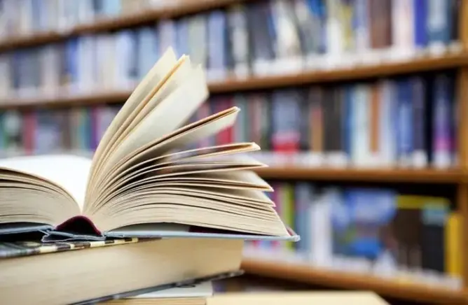 دراسة: 5 فوائد يجنيها محبو القراءة إضافة إلى العمر الطويل