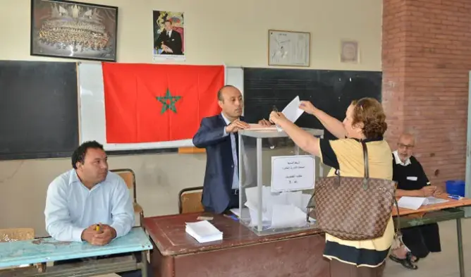 حوار بين المقاطع و المشارك: من يقنع الآخر ؟