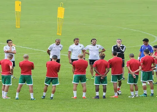 المنتخب الوطني يستعد للقاء الغابون بحضور كل اللاعبين