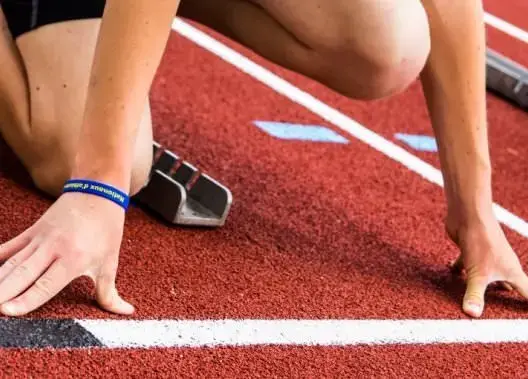 جامعة ألعاب القوى توقف 5 عدائين بسبب المنشطات
