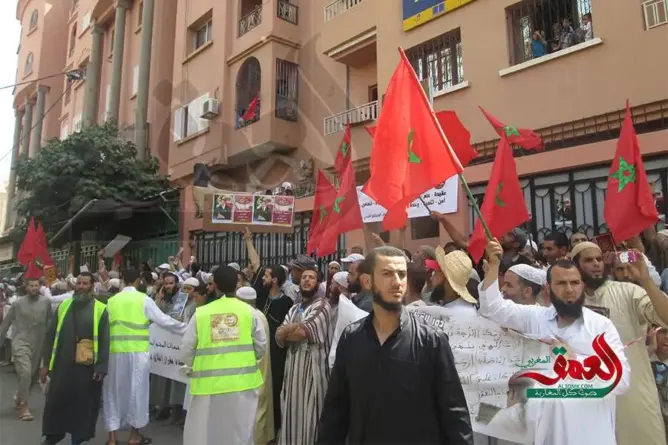 هل يفتح تحقيق بأمر ملكي في ملف فتح دور القرآن بمراكش؟