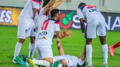 أولمبيك آسفي يهزم الفتح  ويتأهل إلى نصف نهائي كأس العرش