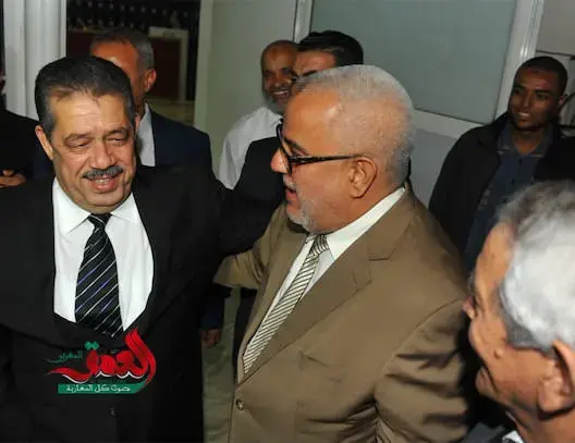 “نقسم أن ننقلب على دستوركم …”