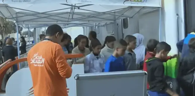 حوالي 1500 تلميذة وتلميذ يزورون “قطار المناخ” بخريبكة