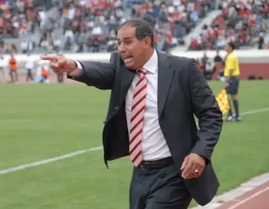 الزاكي يرحل إلى الجزائر لتدريب فريق شباب بلوزداد