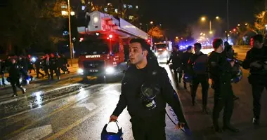اسطنبول تستقبل 2017 بإطلاق نار على ملهى ليلي خلف قتلى والشرطة تفاوض مسلحين