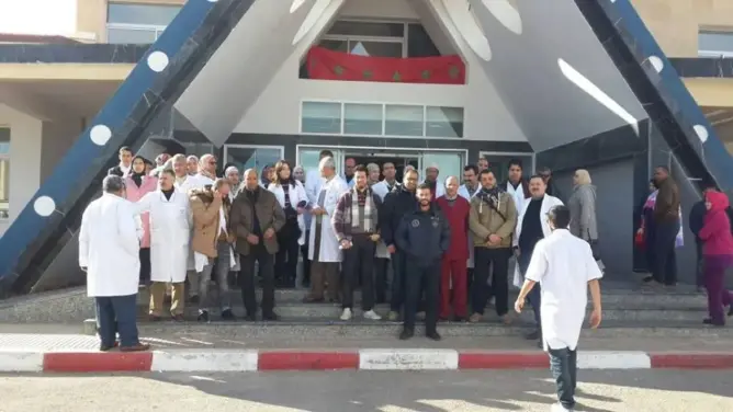 تنسيق نقابي بميدلت يشجب الاعتداء على طبيب