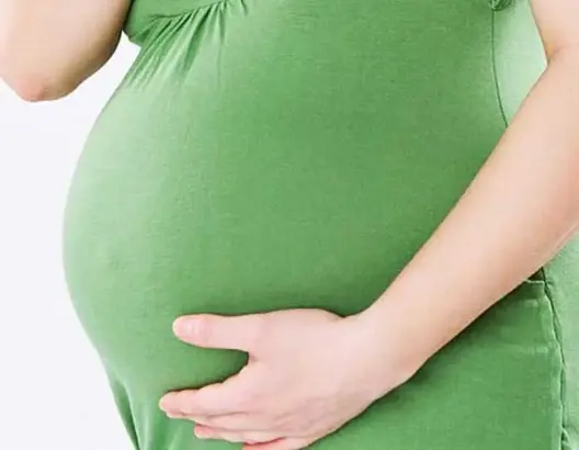 الأم الأسطورة.. قصة امرأة حرمت الإنجاب لسنوات