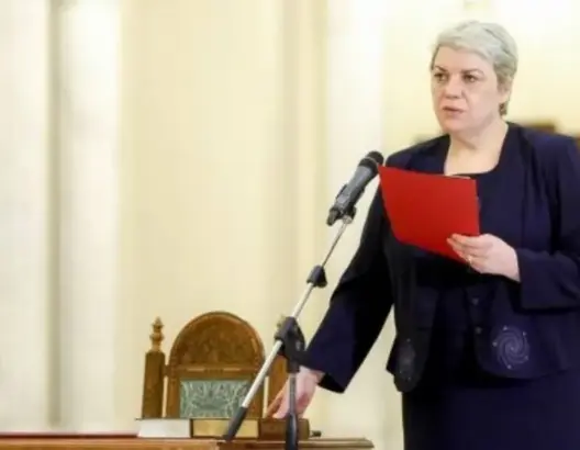 رئيس رومانيا يرفض تعيين أول مسلمة رئيسة للوزراء.. لهذا السبب